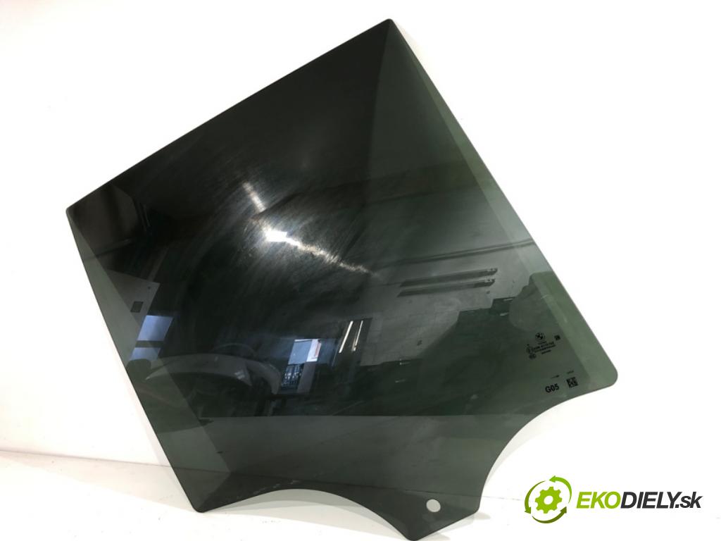 BMW G05 SUV 2020 195 kW xDrive 30 d 2993 Okno pravy zad 