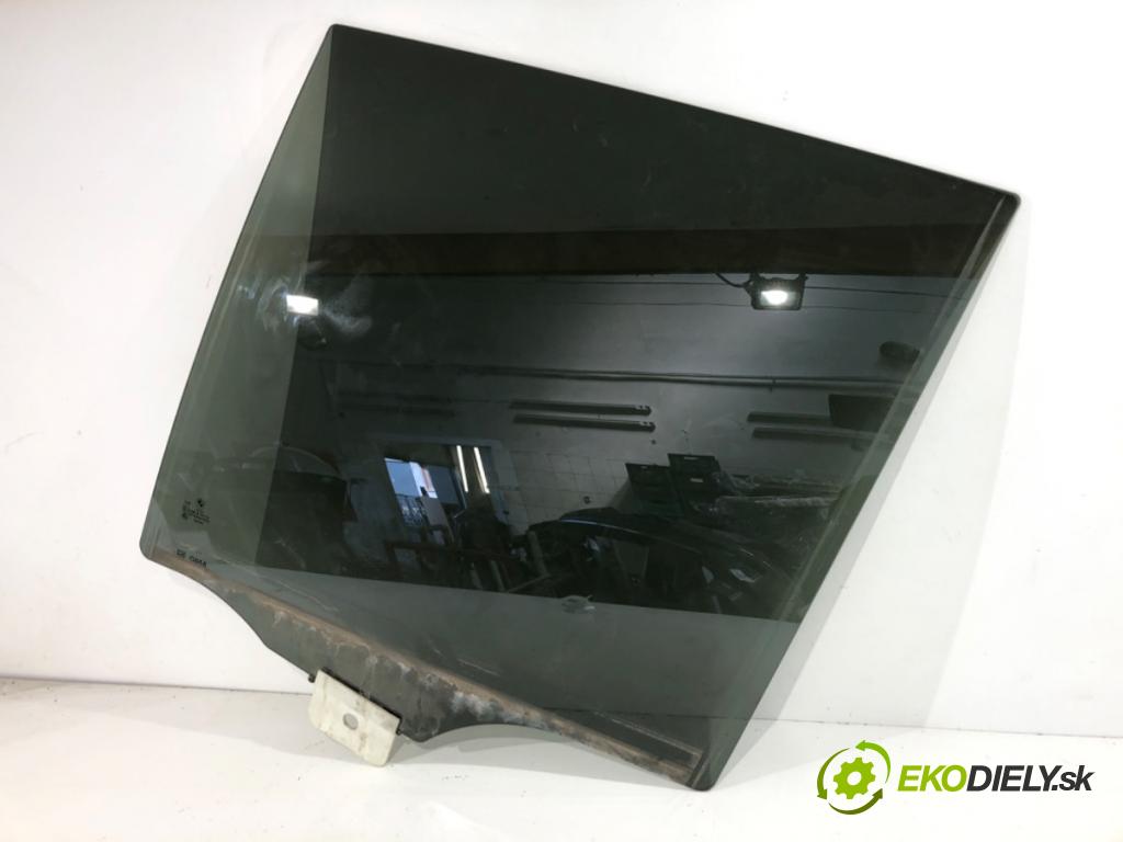 BMW G05 SUV 2020 195 kW xDrive 30 d 2993 Okno ľavy zad DVOJNÁSOBNÝ: 