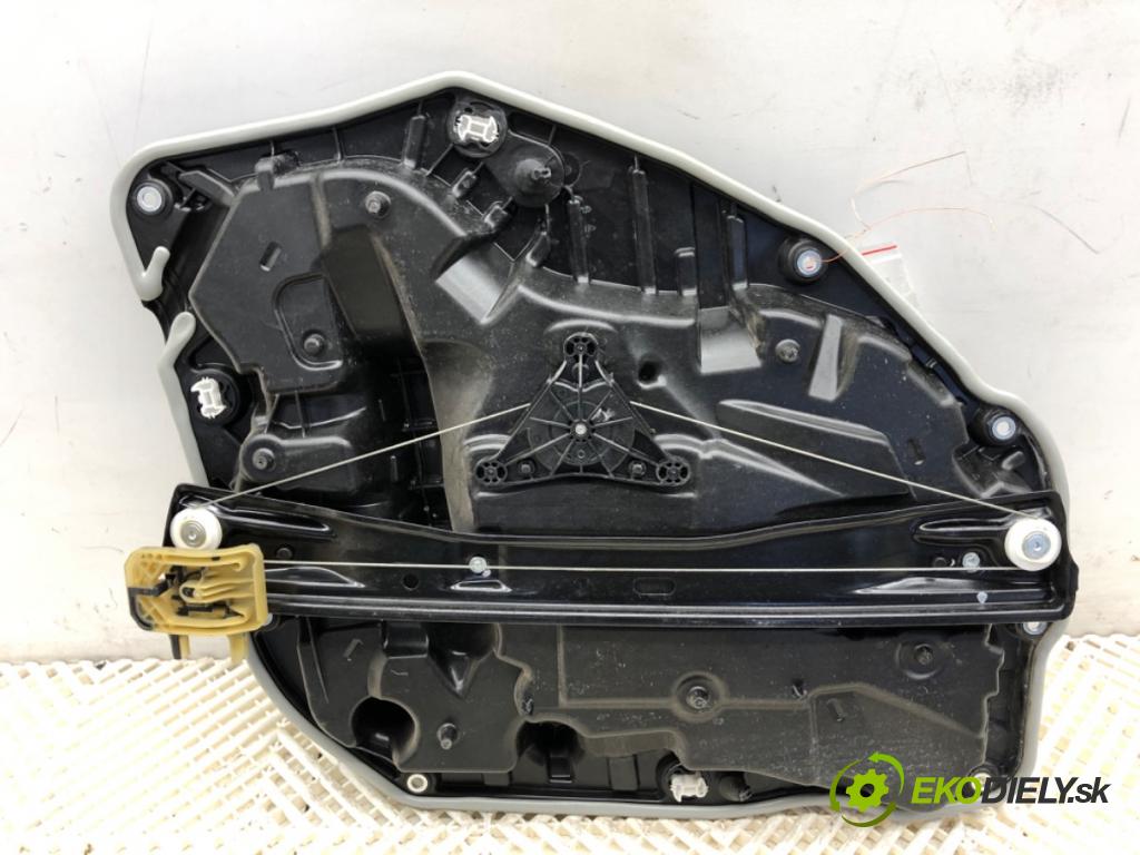 BMW G05 SUV 2020 195 kW xDrive 30 d 2993 Mechanizmus okna ľavy zad 9450785