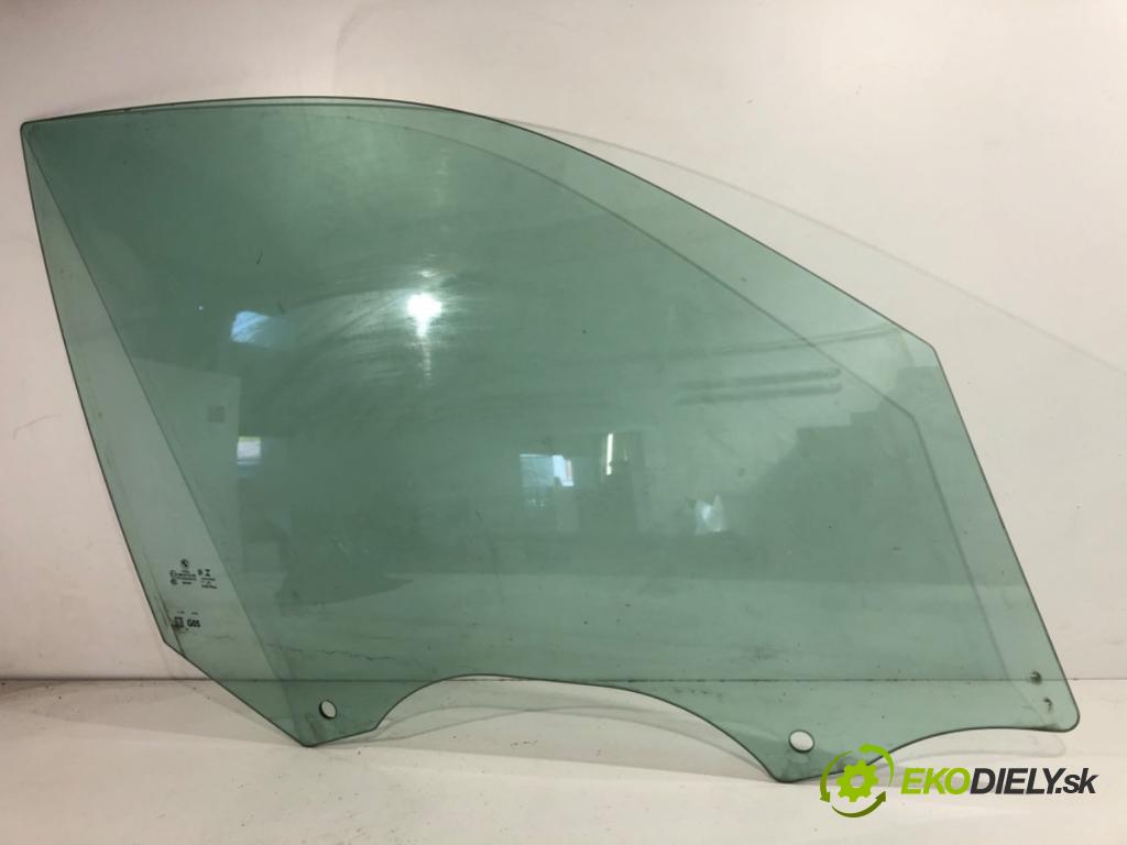 BMW G05 SUV 2020 195 kW xDrive 30 d 2993 Okno pravy predný 