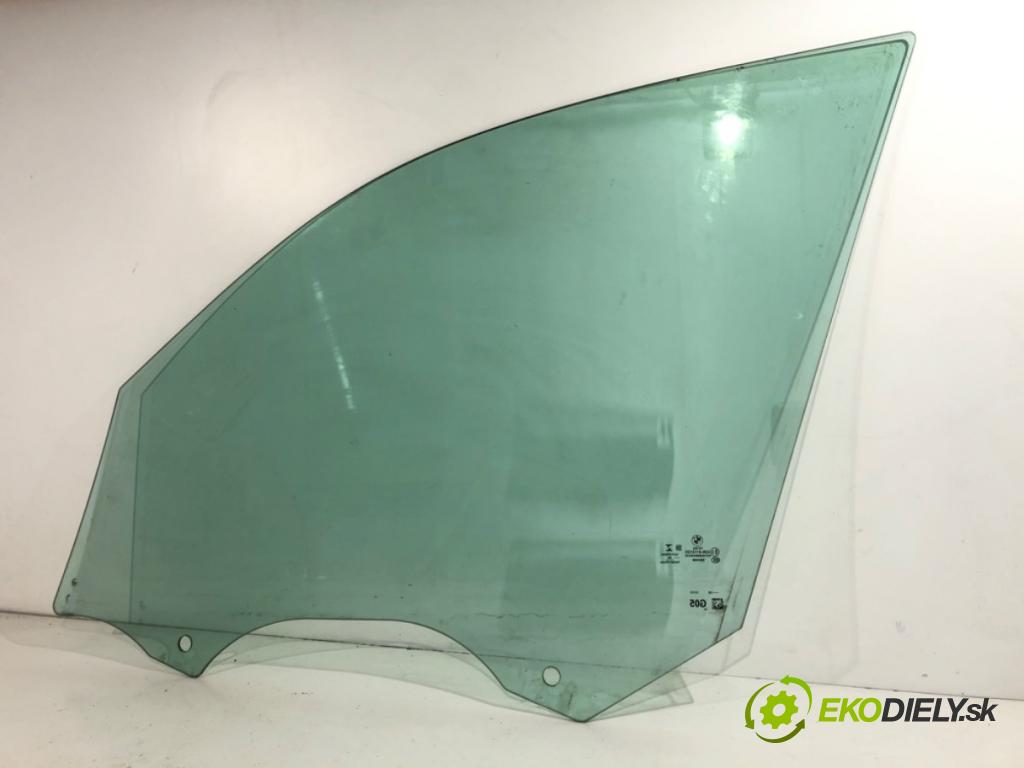 BMW G05 SUV 2020 195 kW xDrive 30 d 2993 Okno pravy predný