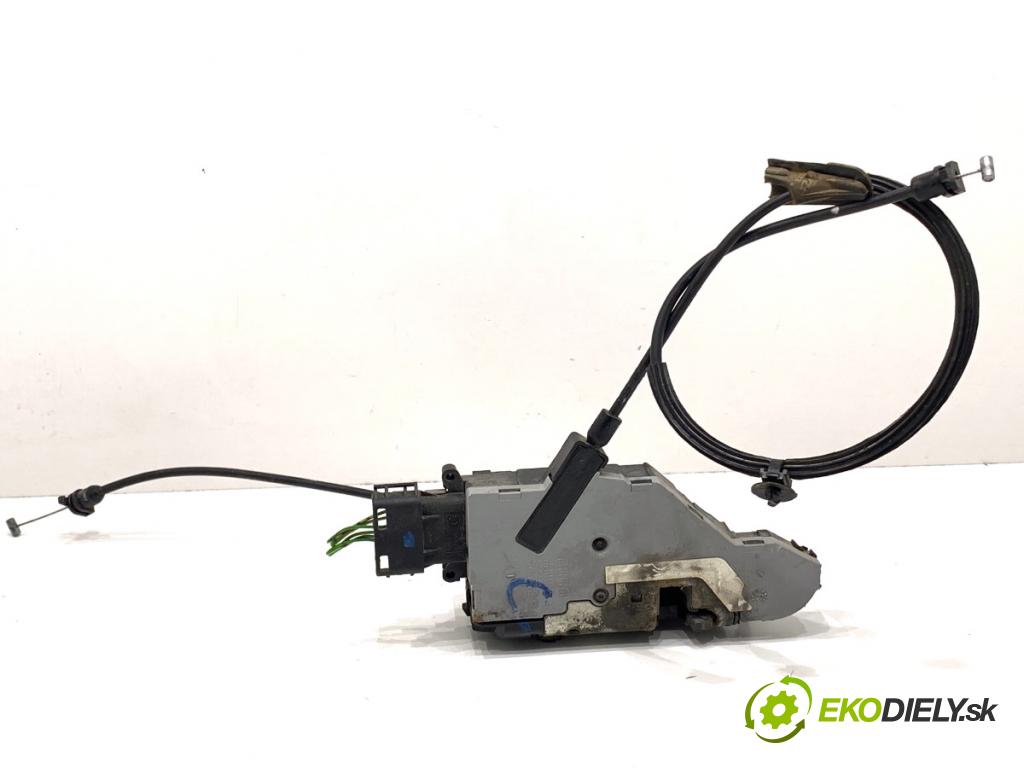 PEUGEOT 207 Kombi 2009 66 kW 1.6 HDi 1560 zámok Dvere pravy predný 24094158