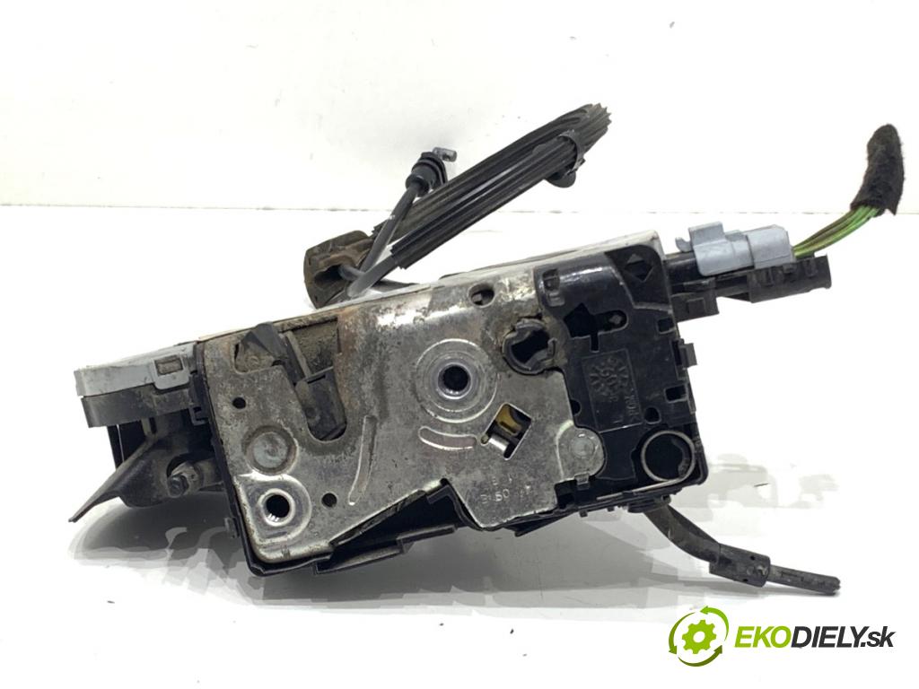 PEUGEOT 207 Kombi 2009 66 kW 1.6 HDi 1560 zámok Dvere ľavy predný 24087158