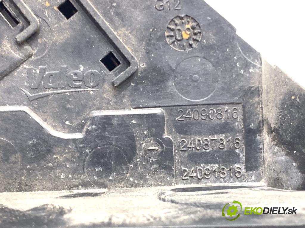 PEUGEOT 207 Kombi 2009 66 kW 1.6 HDi 1560 zámok Dvere ľavy predný 24087158