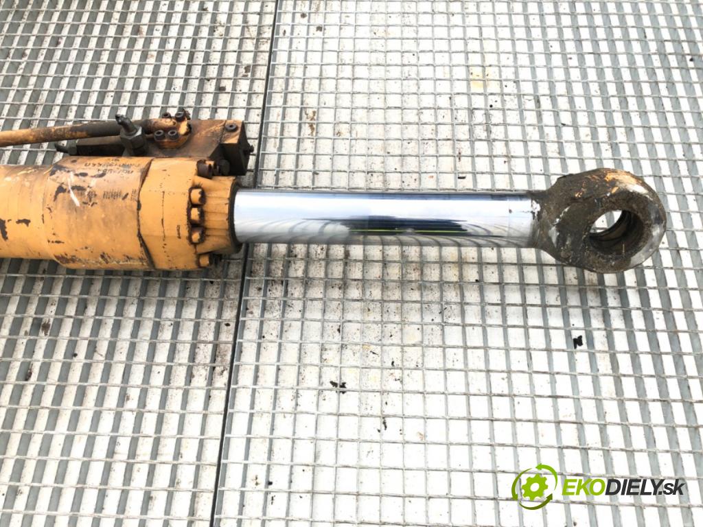 --- ---  1996    teleskop hydraulický CASE POCLAIN 1188