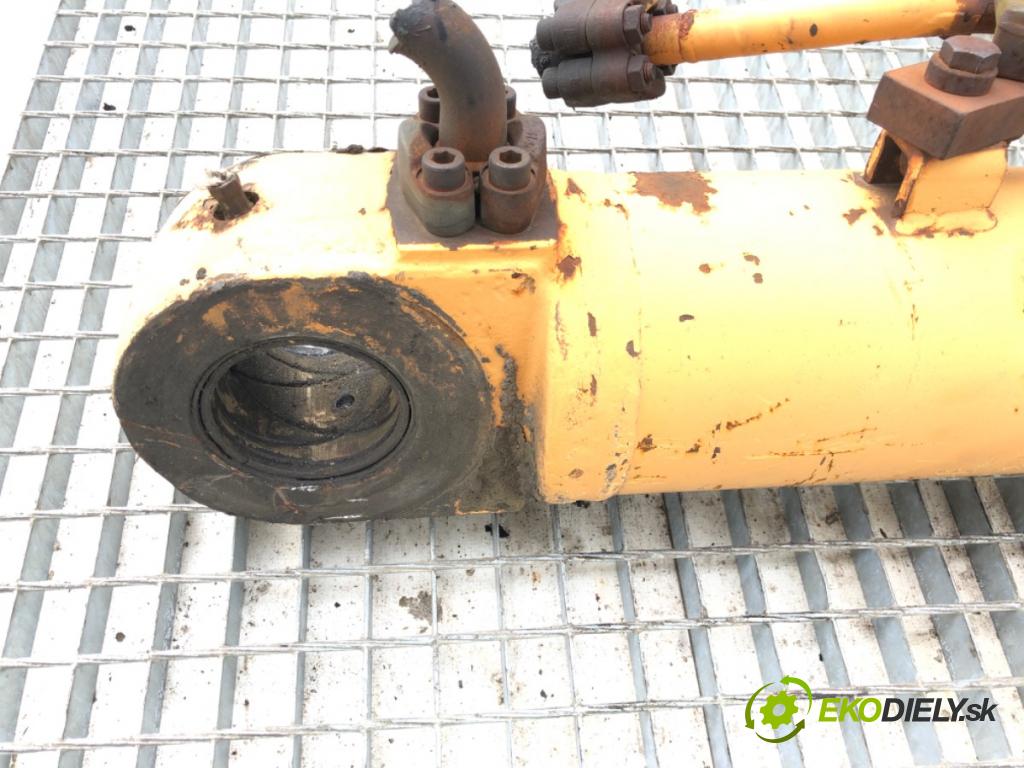 --- ---  1996    teleskop hydraulický CASE POCLAIN 1188