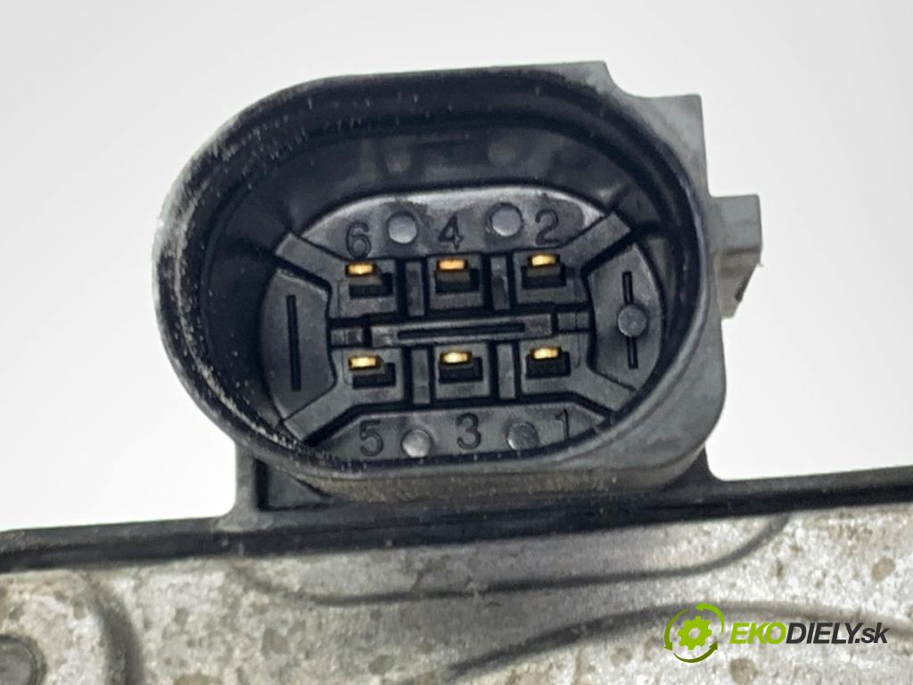 FORD FOCUS III Kombi 2016 92 kW 1.0 EcoBoost 998 škrtíci klapka 50989002 (Škrticí klapka)