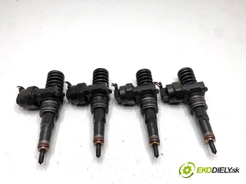 VW PASSAT B5 FL sedan 2001 96 kW 1.9 TDI 4motion 1896 vstříkovače 038130073AA