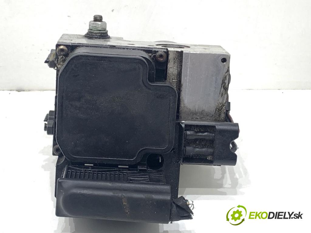 VW PASSAT B5 FL sedan 2001 96 kW 1.9 TDI 4motion 1896 pumpa ABS 8E0614111T (Pumpa ABS)