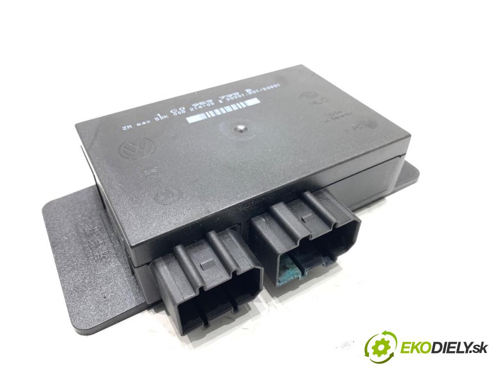 VW PASSAT B5 FL sedan 2001 96 kW 1.9 TDI 4motion 1896 modul komfortu 1C0959799B (Komfortní modul)