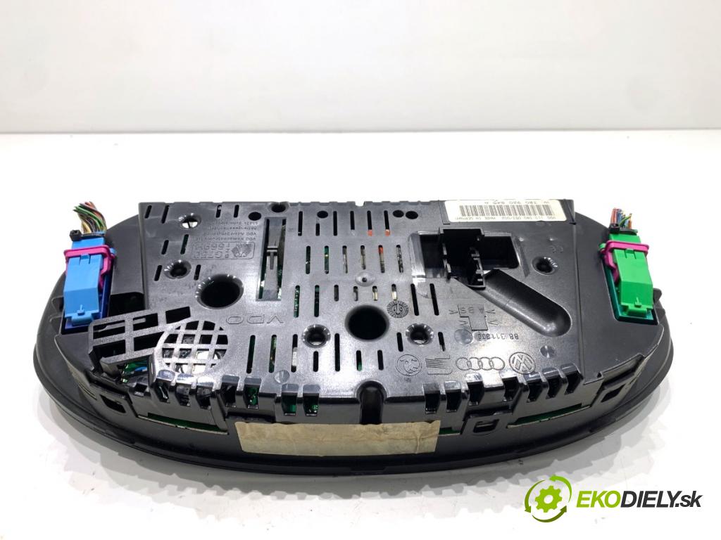 VW PASSAT B5 FL sedan 2001 96 kW 1.9 TDI 4motion 1896 Prístrojovka 3B0920845A (Prístrojová doska)