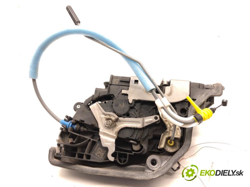 BMW G05 SUV 2020 195 kW xDrive 30 d 2993 zámok dveře levý přední část 9464887