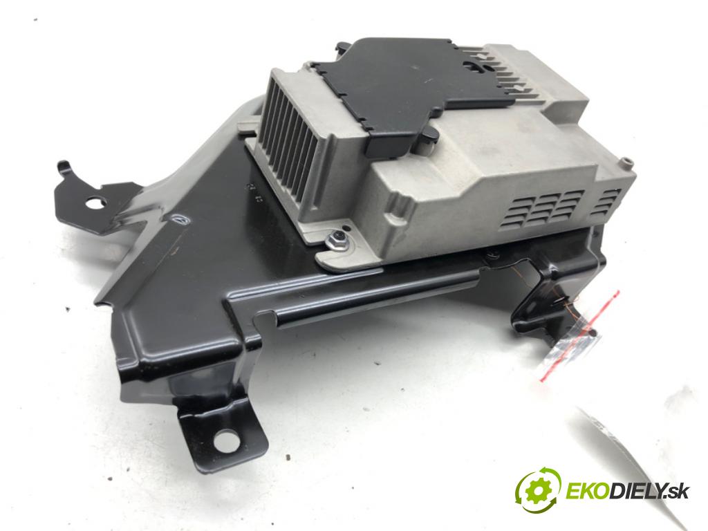 BMW G05 SUV 2020 195 kW xDrive 30 d 2993 Zosilňovač 7928591 (Zosilňovač)