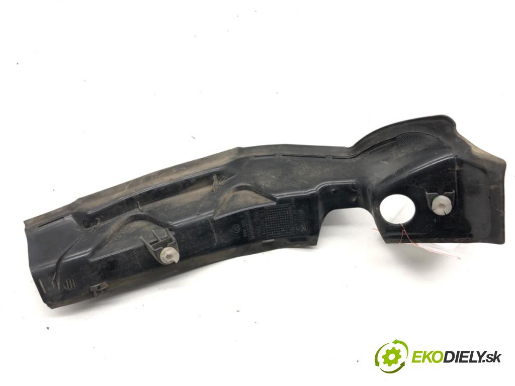 BMW G05 SUV 2020 195 kW xDrive 30 d 2993 Clona svetla zad pravá PROSTO: 9491404