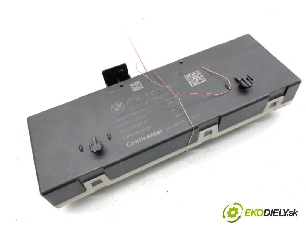 BMW G05 SUV 2020 195 kW xDrive 30 d 2993 modul dveří 9852928