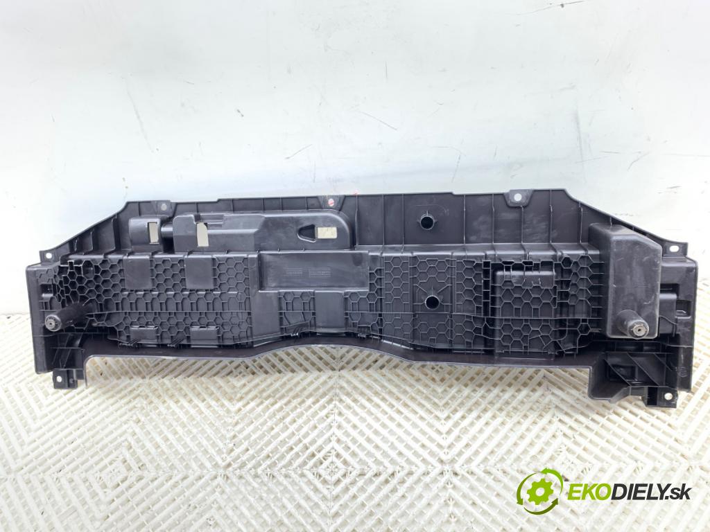 BMW G05 SUV 2020 195 kW xDrive 30 d 2993 Priehradka, kastlík vložka kufra 7438261