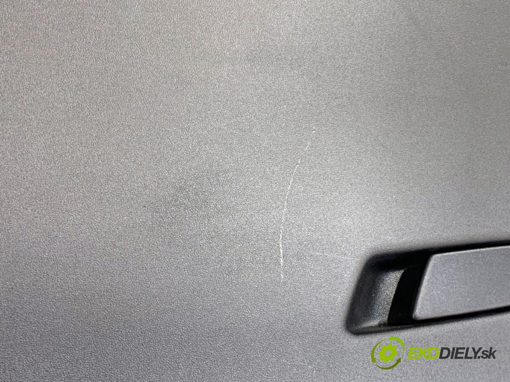 AUDI Q4 SUV 2023 150 kW 40 e-tron  Priehradka, kastlík spolujazdca 89B857035 (Priehradka (kastlík))