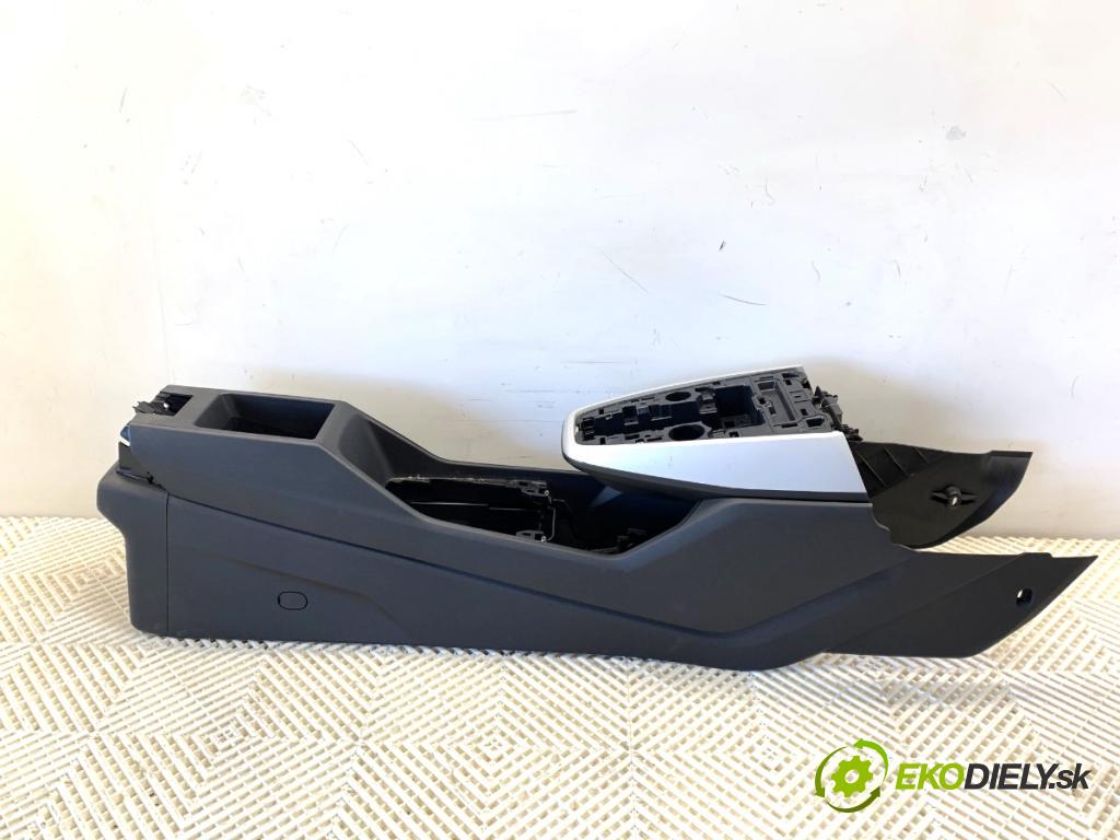 AUDI Q4 SUV 2023 150 kW 40 e-tron  Tunel stredový 89A863242 (Stredový tunel)