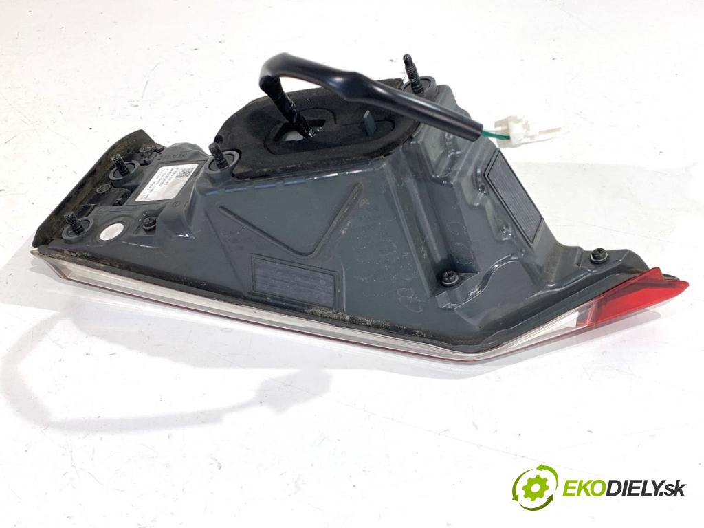 LEXUS IS sedan 2019 133 kW 300h (AVE30_) 2494 světlo zadní část pravá vnitřní 81580-53162 (Klika dveří ostatní)