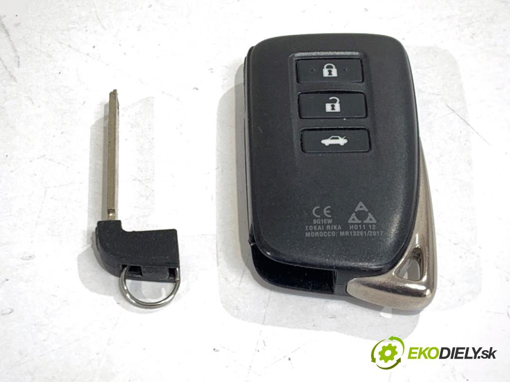 LEXUS IS sedan 2019 133 kW 300h (AVE30_) 2494 kľúč MR13261