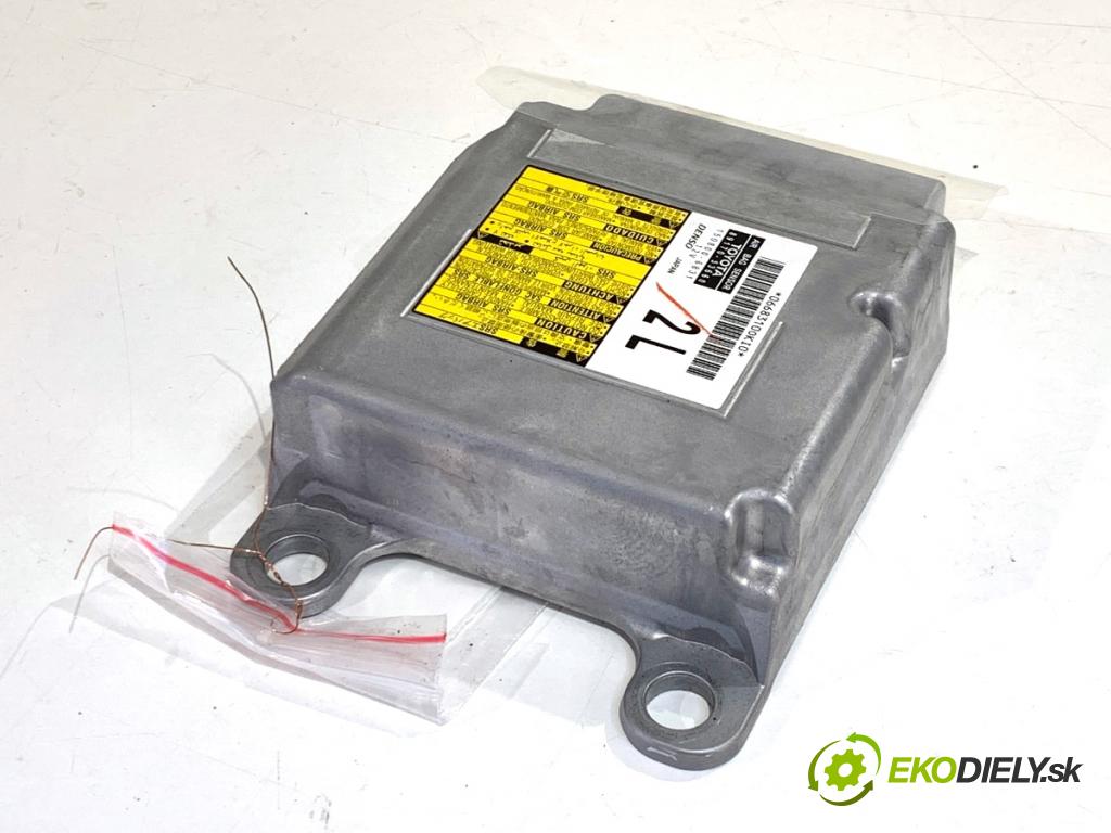 LEXUS IS sedan 2019 133 kW 300h (AVE30_) 2494 senzor airbag 89170-53660 (Snímač)