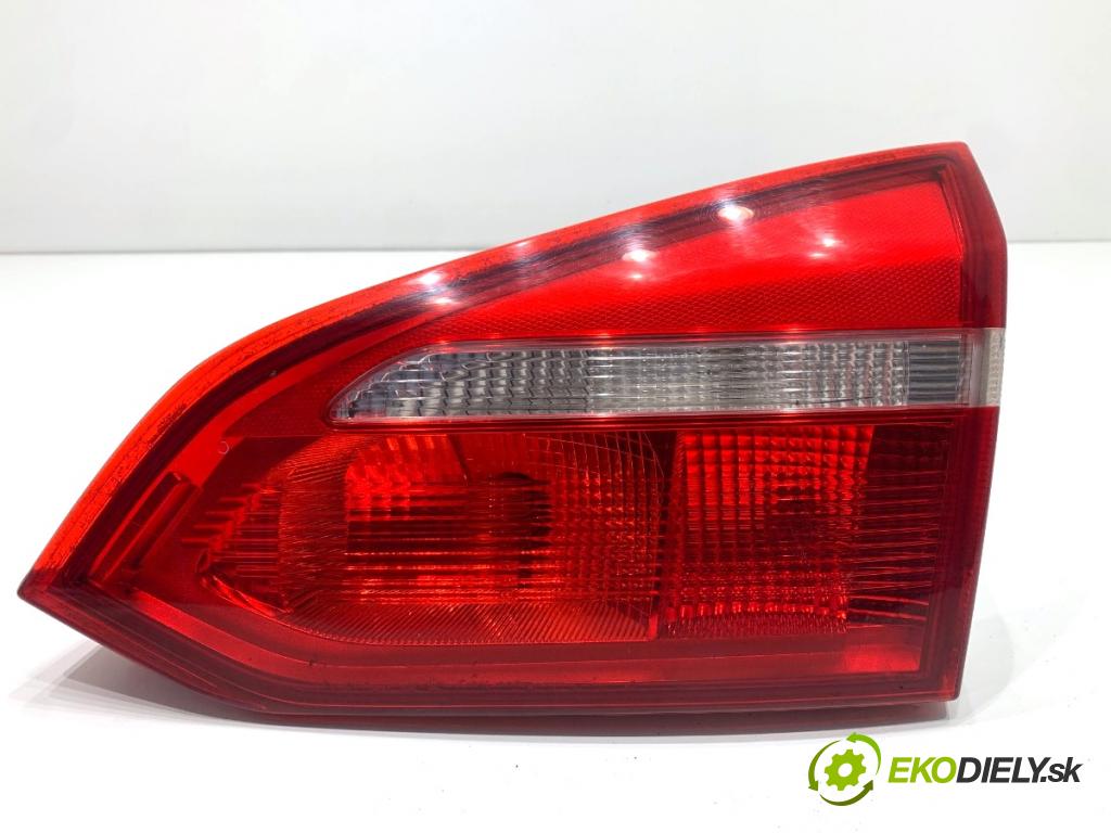 FORD FOCUS III Kombi 2016 92 kW 1.0 EcoBoost 998 světlo zadní část pravá vnitřní F1EB-13A602-BA (Klika dveří ostatní)