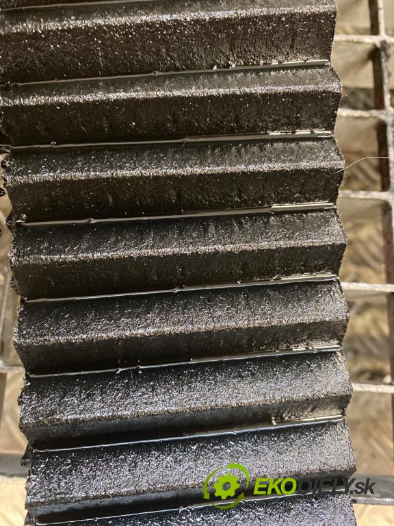 JEEP GRAND CHEROKEE WK SUV 2014 184 kW 3.0 CRD V6 4x4 2987 motor VM44D (Motor)