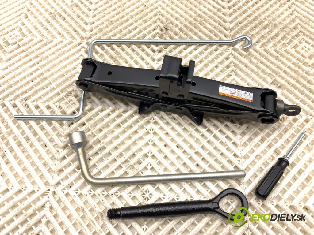 LEXUS IS sedan 2015 180 kW 200t (ASE30) 1998 Súprava náradia 64779-53190