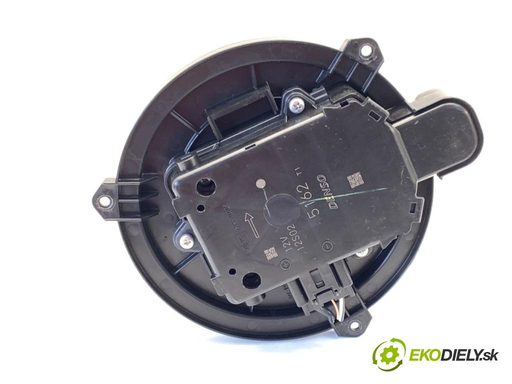 LEXUS IS sedan 2015 180 kW 200t (ASE30) 1998 topení