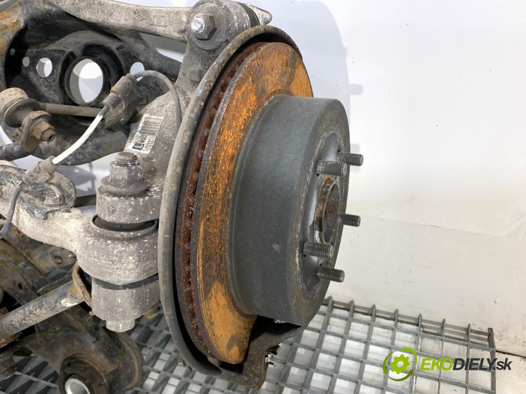 LEXUS IS sedan 2015 180 kW 200t (ASE30) 1998 Výstuha zad