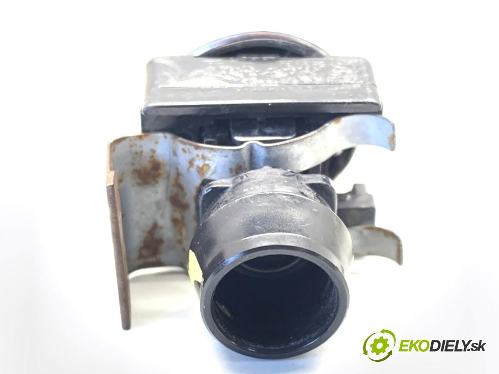 LEXUS IS sedan 2015 180 kW 200t (ASE30) 1998 ostrekovača svetla pravy predný