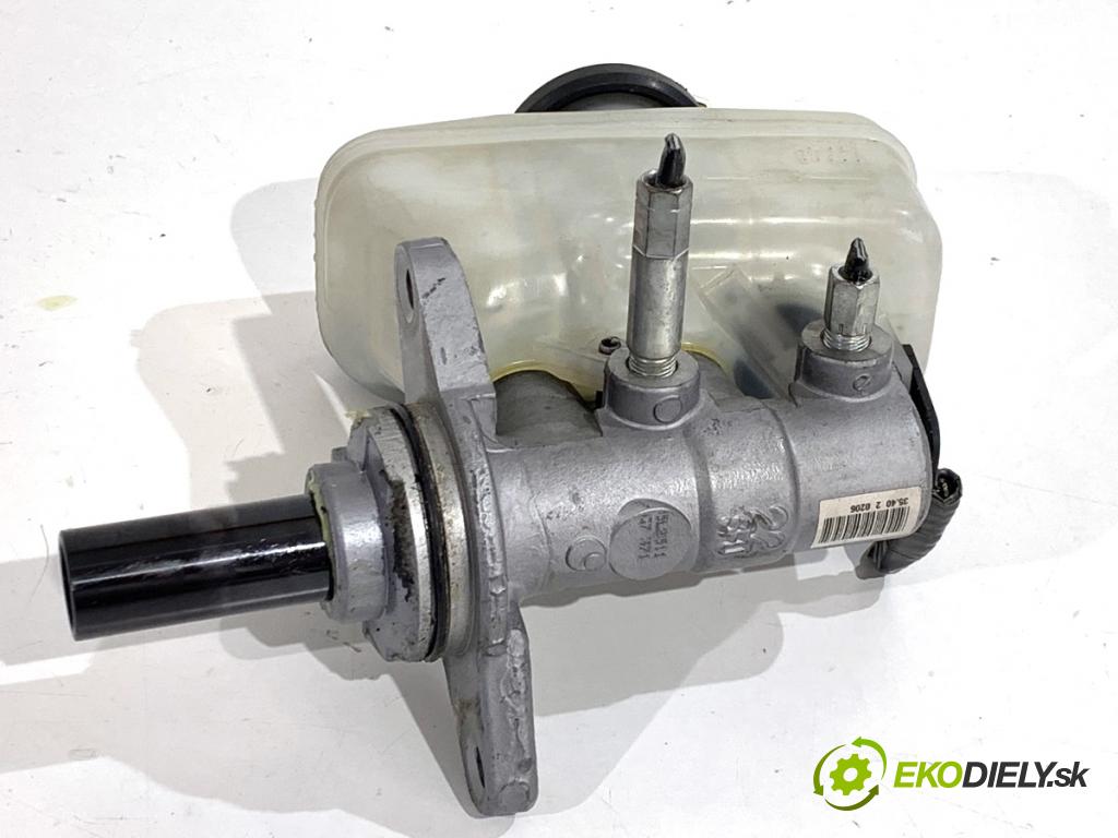 LEXUS IS sedan 2015 180 kW 200t (ASE30) 1998 Pumpa brzdová 13202-80530 (Posilňovač bŕzd)