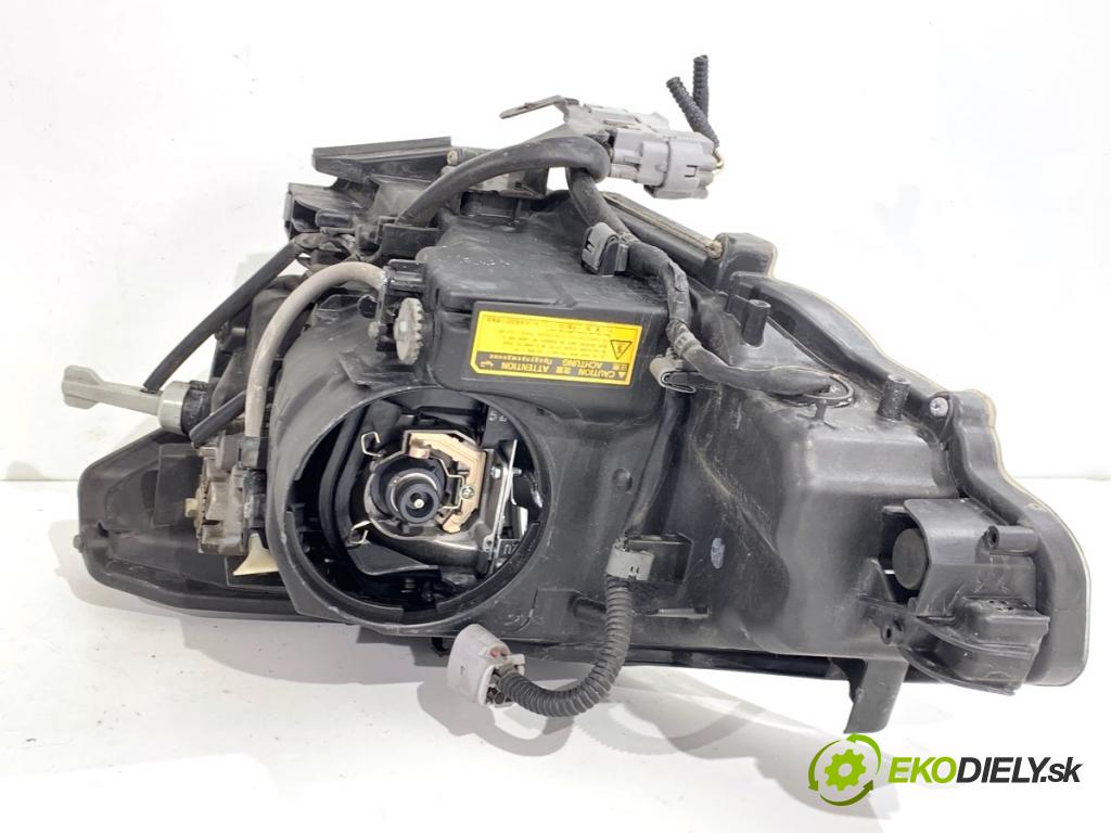 LEXUS IS sedan 2015 180 kW 200t (ASE30) 1998 světlomet pravý přední část