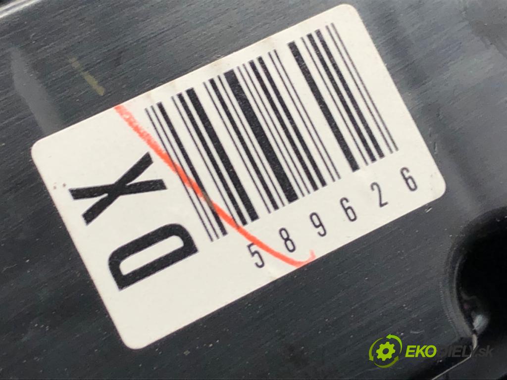 LEXUS IS sedan 2015 180 kW 200t (ASE30) 1998 Prepínač okien 84040-53230 (Prepínacie páčky pod volantom)