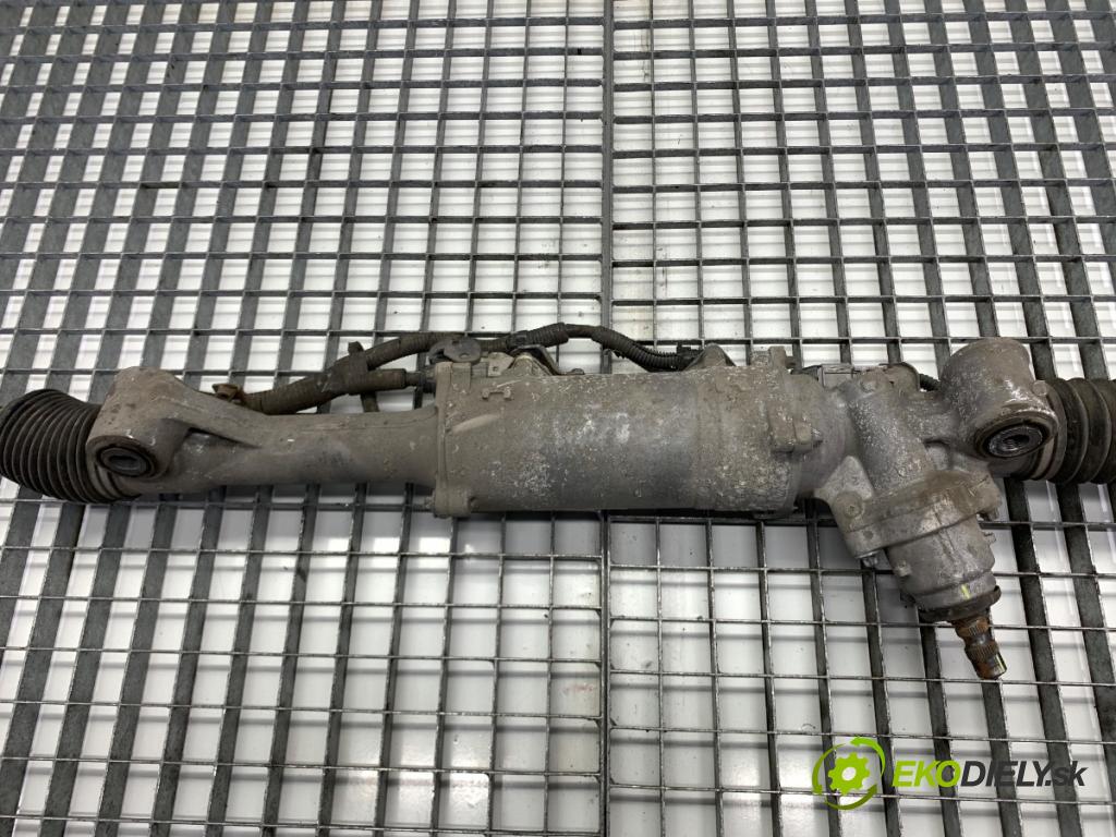 LEXUS IS sedan 2015 180 kW 200t (ASE30) 1998 riadenie volantu Riadenie