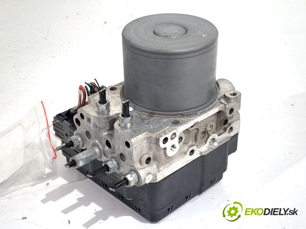 LEXUS IS sedan 2015 180 kW 200t (ASE30) 1998 pumpa ABS 44540-53430 (Pumpa ABS)