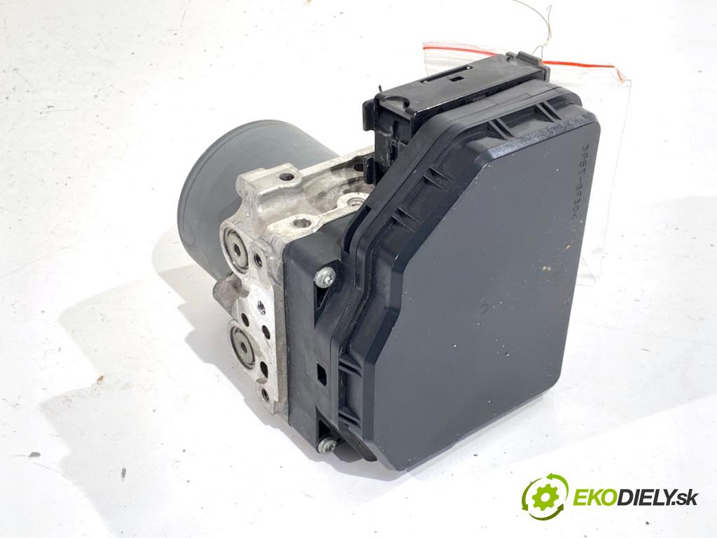 LEXUS IS sedan 2015 180 kW 200t (ASE30) 1998 pumpa ABS 44540-53430 (Pumpa ABS)