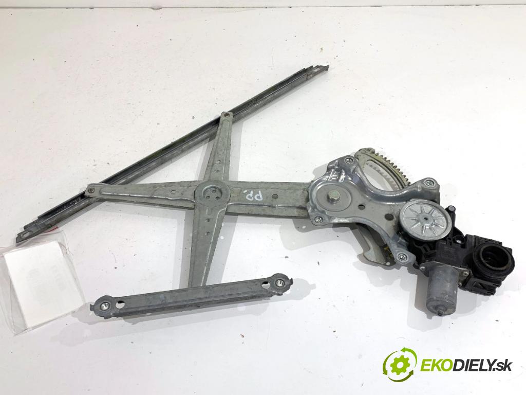 LEXUS IS sedan 2015 180 kW 200t (ASE30) 1998 mechanismus okna pravý přední část 85710-53111