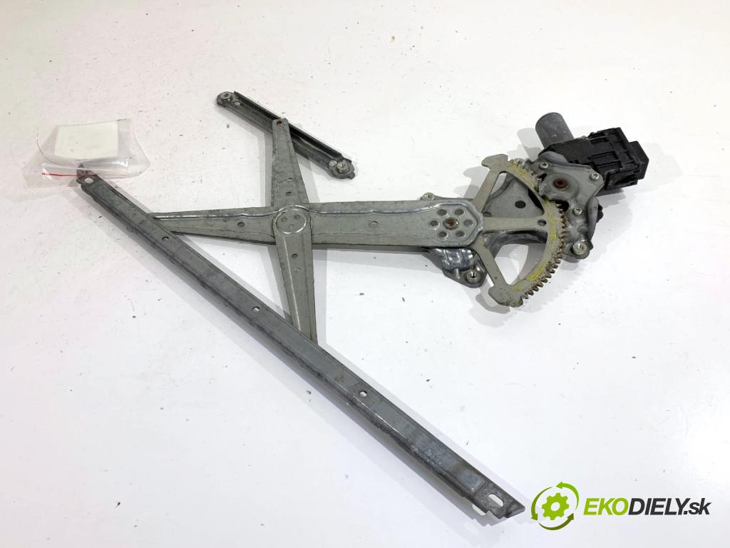 LEXUS IS sedan 2015 180 kW 200t (ASE30) 1998 mechanismus okna pravý přední část 85710-53111