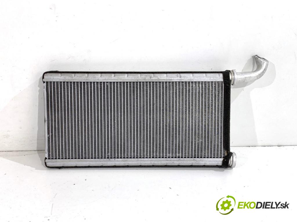 LEXUS IS sedan 2015 180 kW 200t (ASE30) 1998 topné těleso radiátor topení  (Radiátor topení)