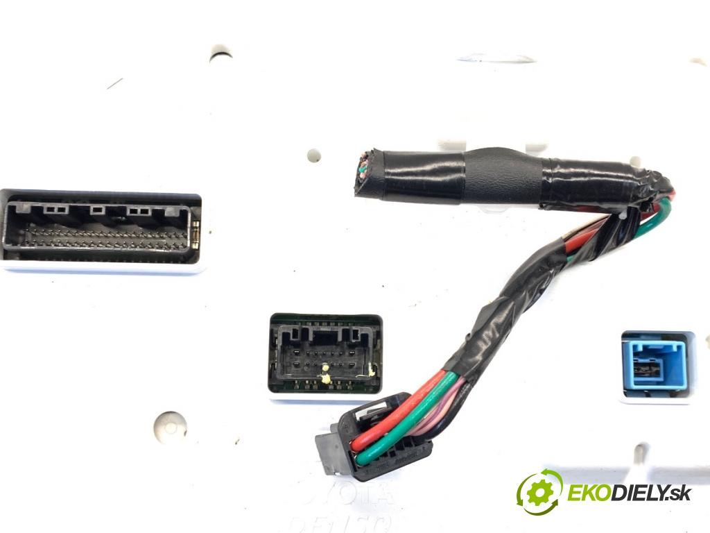 LEXUS IS sedan 2015 180 kW 200t (ASE30) 1998 Prístrojovka 83800-53F32 (Prístrojová doska)