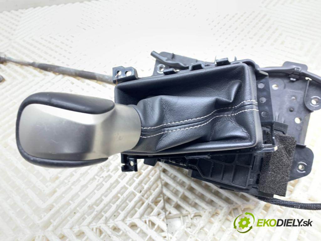 LEXUS IS sedan 2015 180 kW 200t (ASE30) 1998 Kulisa  (Rýchlostná páka (kulisa))