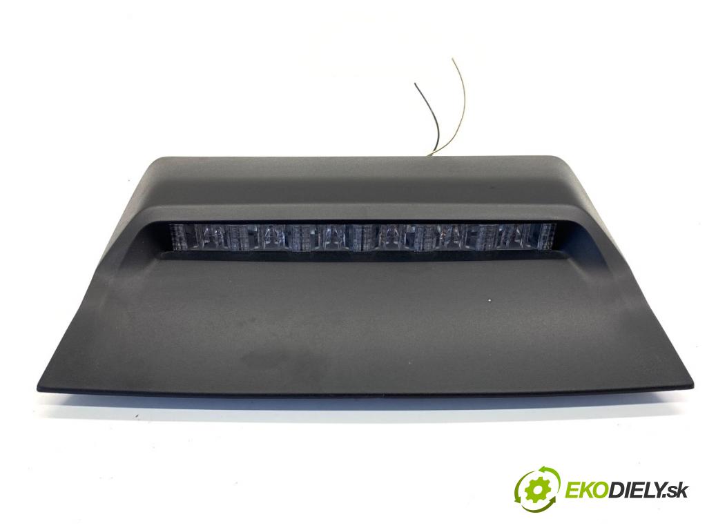 LEXUS IS sedan 2015 180 kW 200t (ASE30) 1998 světlo brzdových světel 