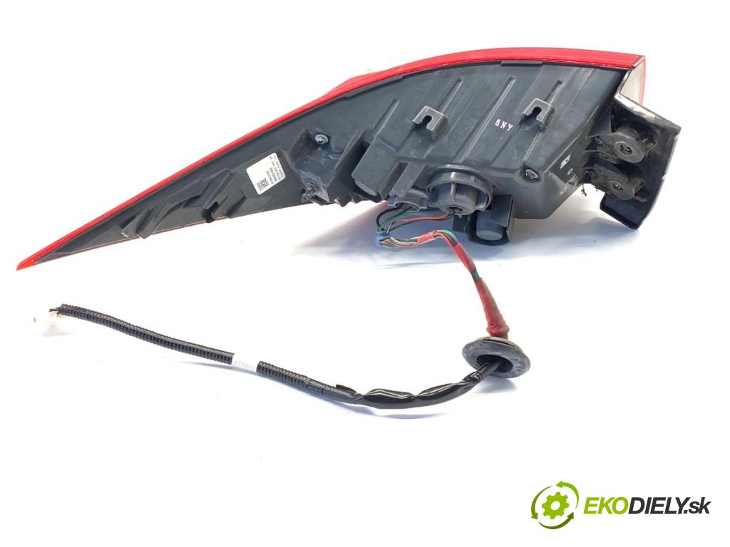 LEXUS IS sedan 2015 180 kW 200t (ASE30) 1998 Svetlo ľavy zad 81560-53280