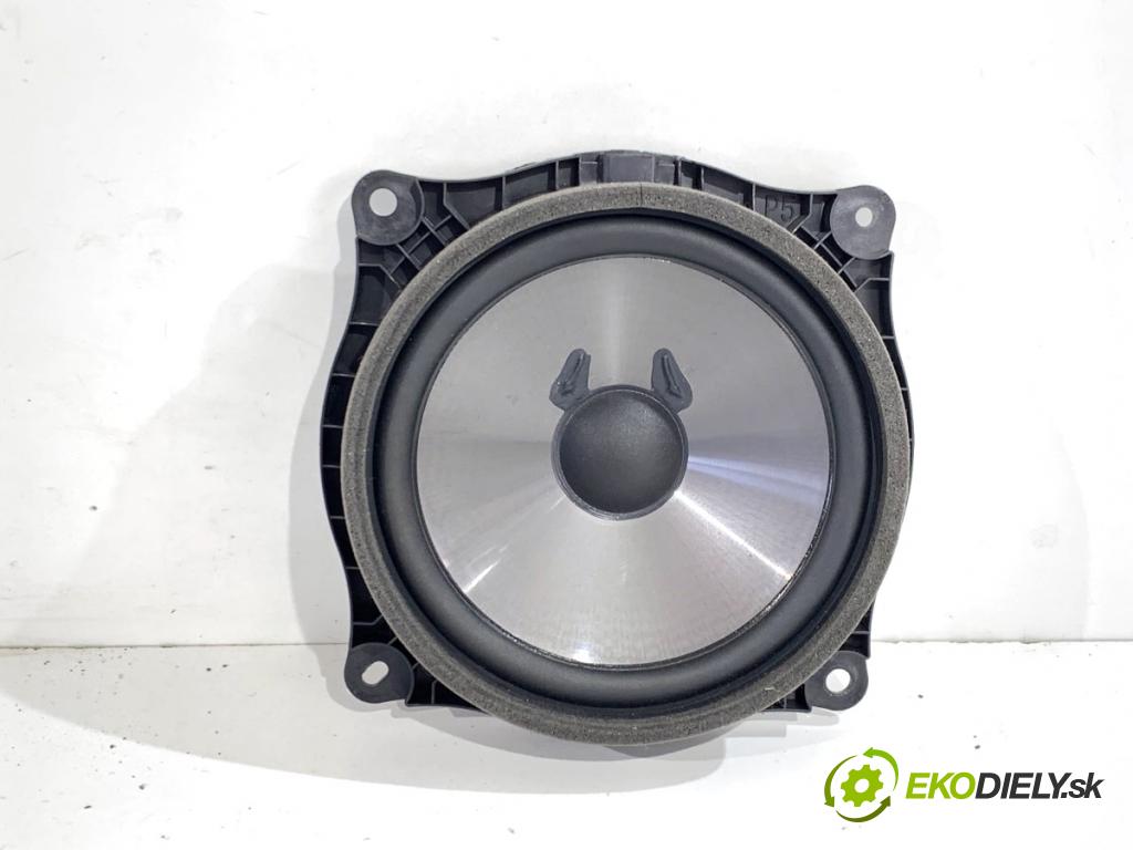 LEXUS IS sedan 2015 180 kW 200t (ASE30) 1998 reproduktory 86160-53370  86160-33820