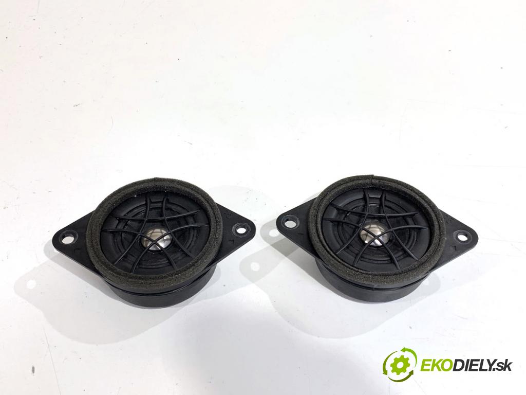 LEXUS IS sedan 2015 180 kW 200t (ASE30) 1998 reproduktory 86160-53370  86160-33820