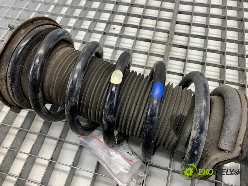 LEXUS IS sedan 2015 180 kW 200t (ASE30) 1998 tlumič pravý přední část ZE 48510-53281