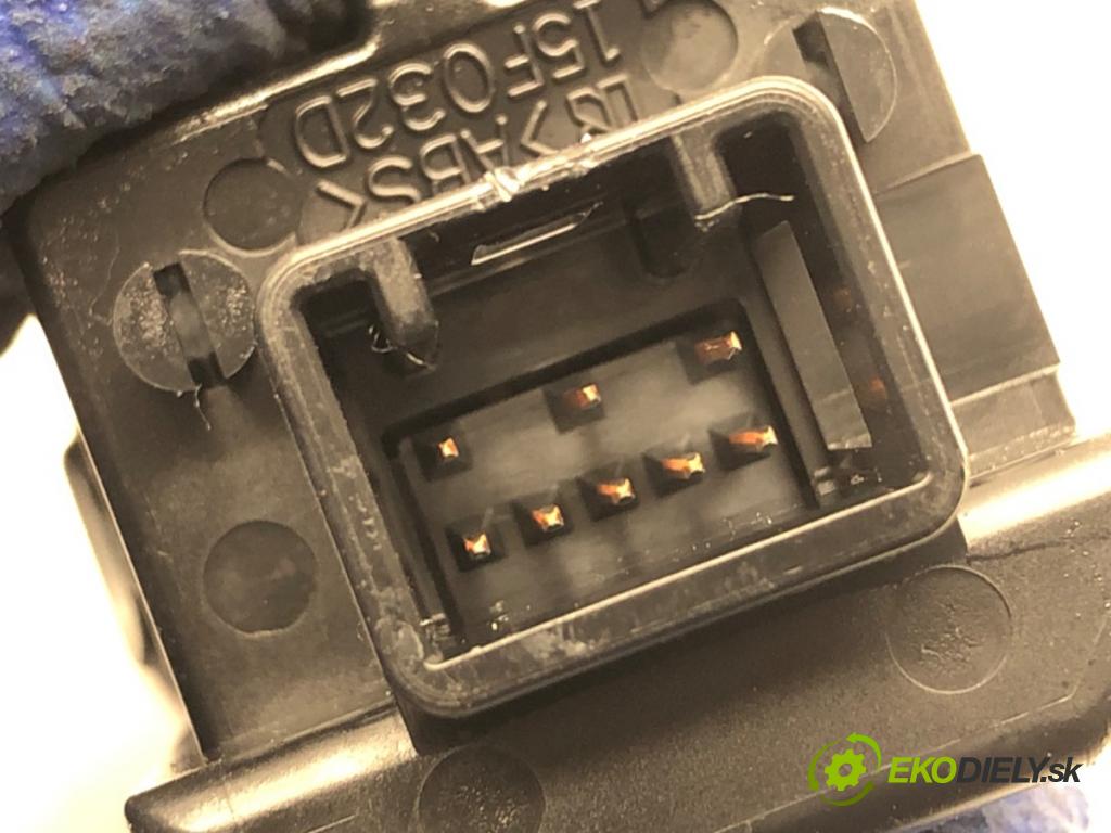 LEXUS IS sedan 2015 180 kW 200t (ASE30) 1998 vypínač ZAPALOVANIE: START/STOP