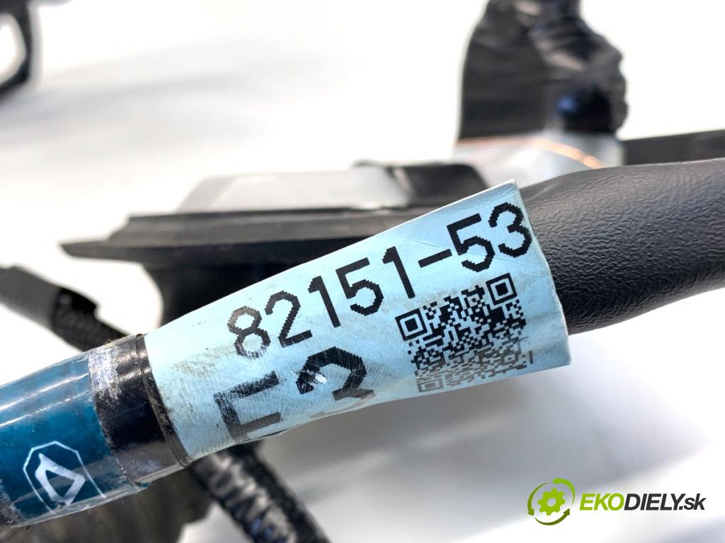 LEXUS IS sedan 2015 180 kW 200t (ASE30) 1998 Káblovačka Dvere predný pravy