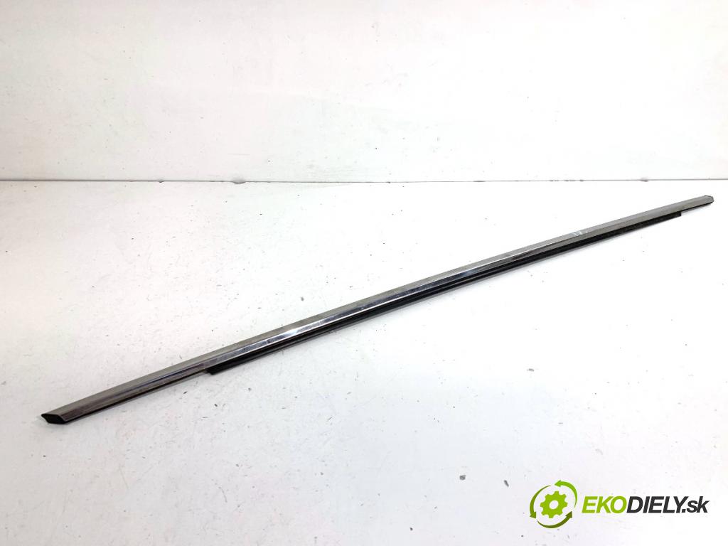 LEXUS IS sedan 2015 180 kW 200t (ASE30) 1998 lišta Sbírání: přední část pravý 